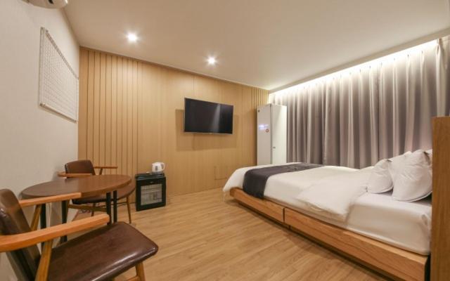 Gwangju Divine Hotel Gwangju Metropolitan City Oda fotoğraf